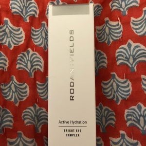 Rodan and Fields votive Hydration Bright Eye